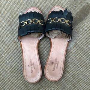 Kate Spade ♠️ BRIE Kilte slide sandals. Black leather- Gold metal rings. Sz. 9